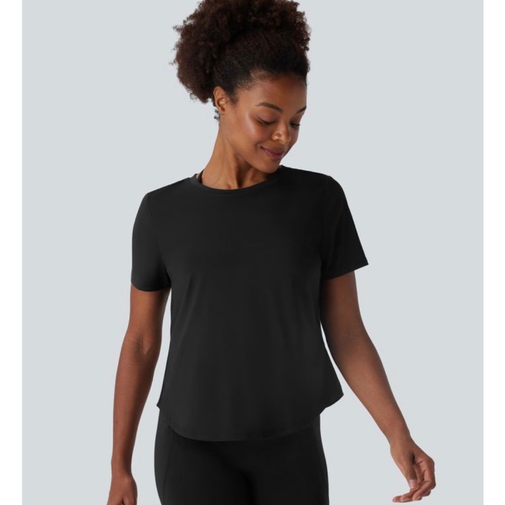 HALARA Black Short Sleeve Pleated Mesh Back Tee - Picture 11 of 15